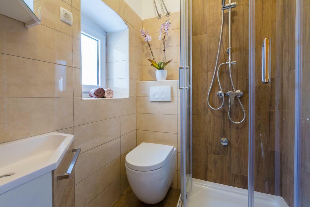 Apartmani Iris I Ana Crikvenica Buitenkant foto